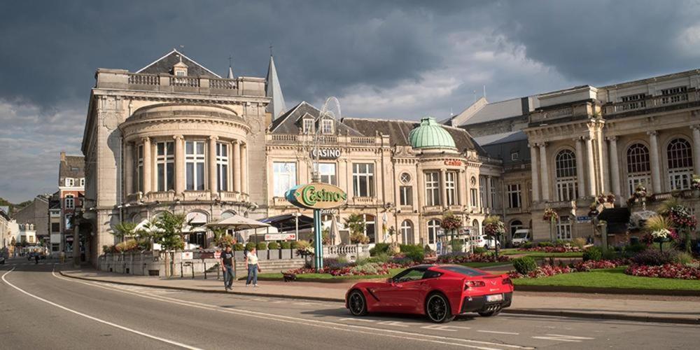 Au Grand Pierrot Lägenhet Spa Exteriör bild